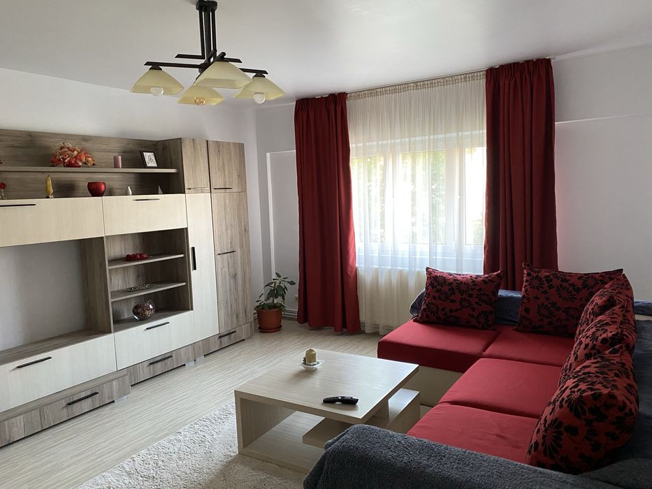 Apartament de inchiriat