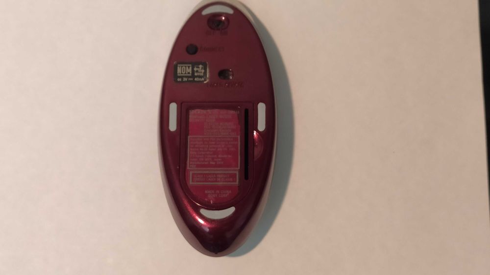 Sony Vaio VGP-BMS33 Bluetooth laser mouse -  для фанатов Sony Vaio