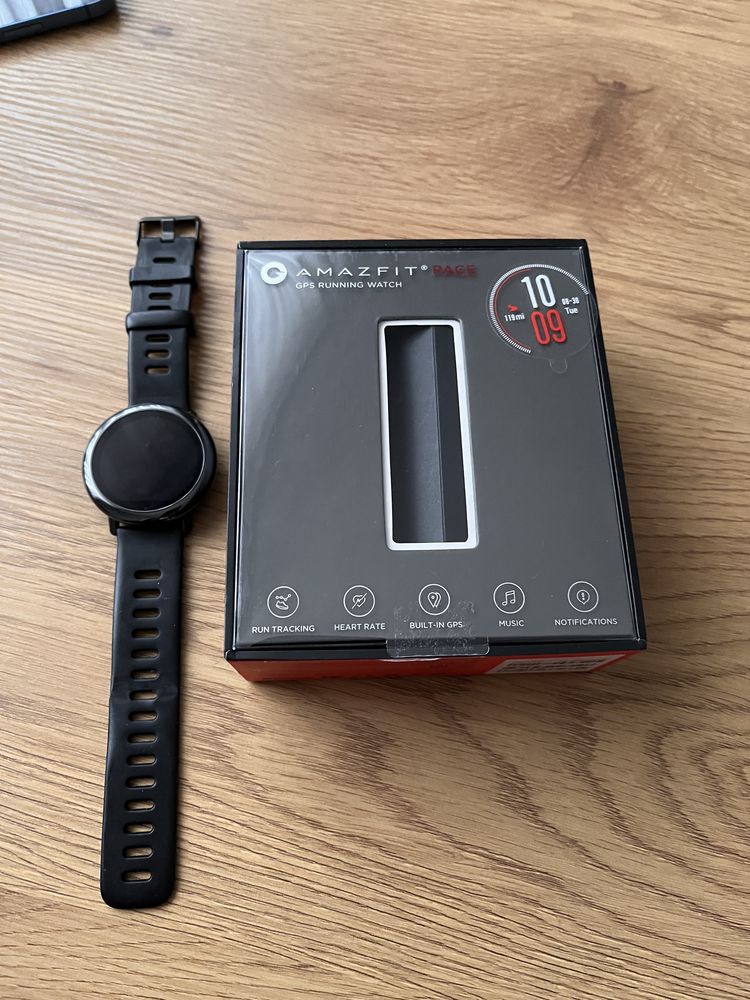 Смарт часовник Amazfit Pace