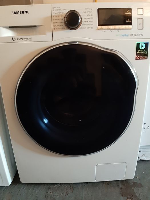 Masina de spălat si uscat haine