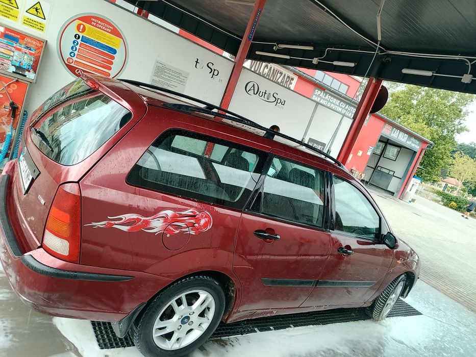 Mașina trage foarte bine  .1.8tdi..140.stange