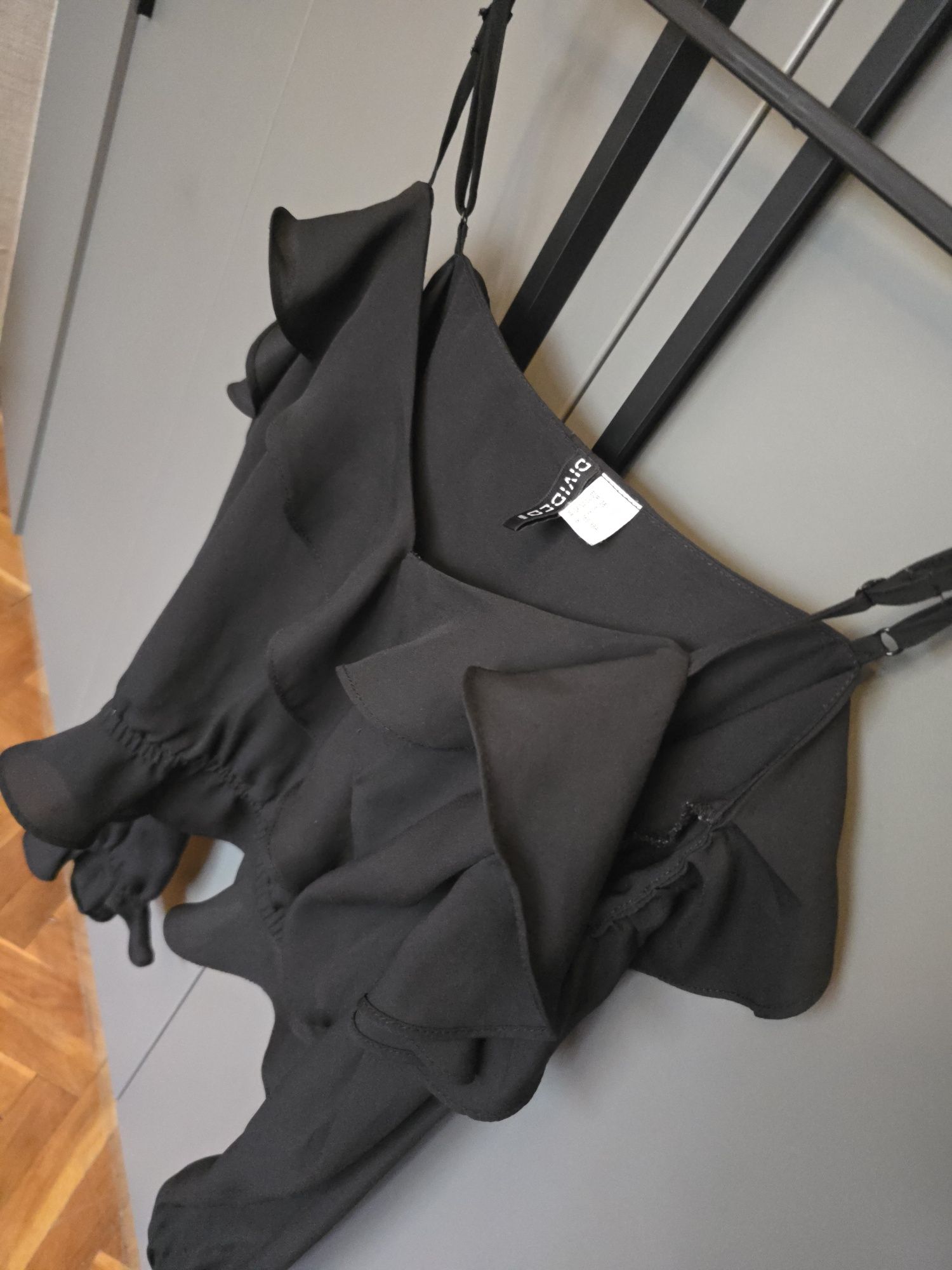 Дамски черни блузи H&M