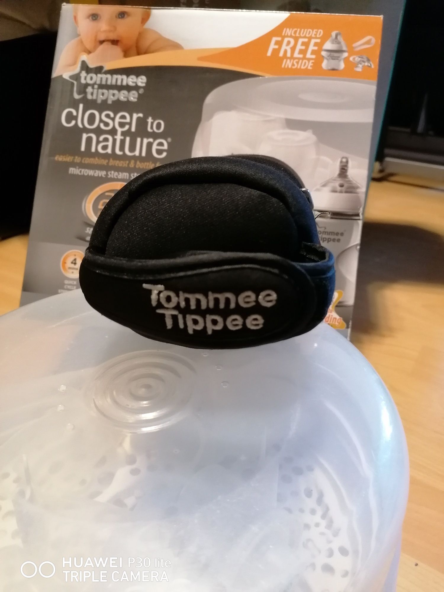 Стерилизатор Tommee Tippee