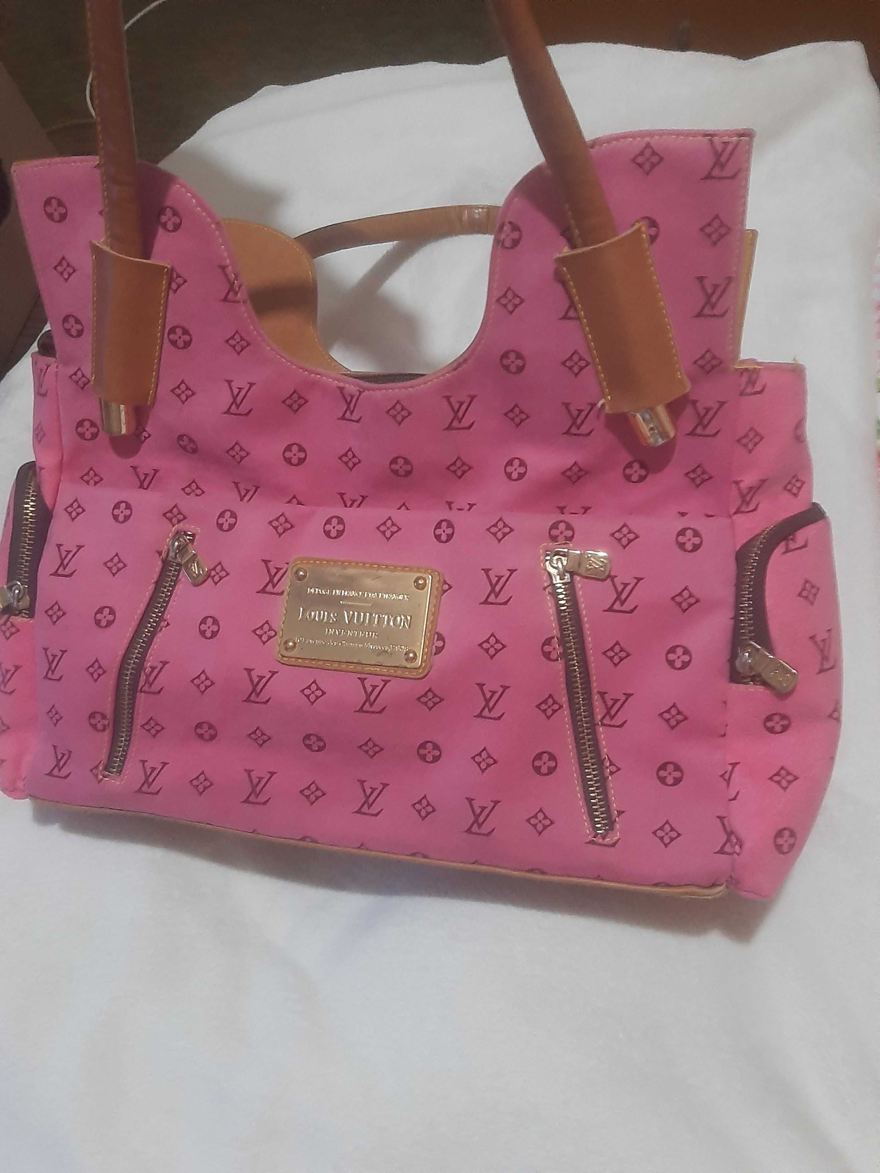 Дамски якета по 15лв Розова чанта Louis Vuitton 15 лв
