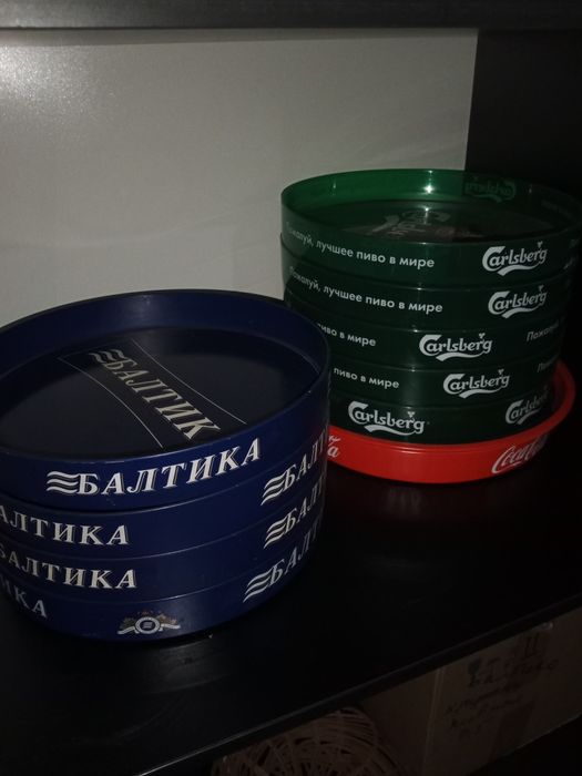 Продам разносы под пиво новые