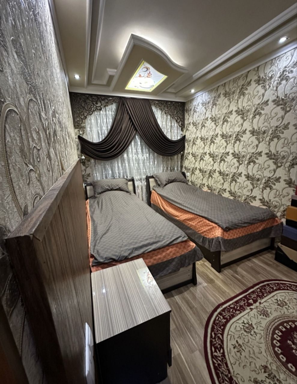 #77 СЕРИЯ, Балкон 3×6, 83м²,Чиланзар 20 Квартал,3в4\1\4,Продаётся Квар