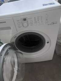 Продам стиральную машинку автомат самсунг 5кг