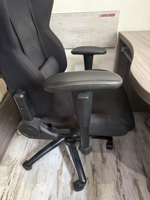 Геймърски/ офис стол Arrozi