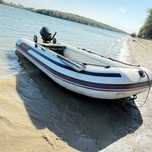 Barca pneumatica Elling 3.7 m cu motor Mercury si accesorii