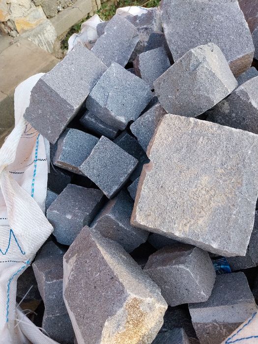 Piatra cubica pavaj