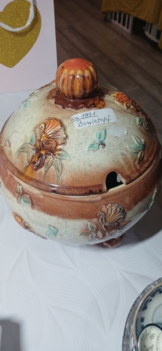 Продам посуду хорошая