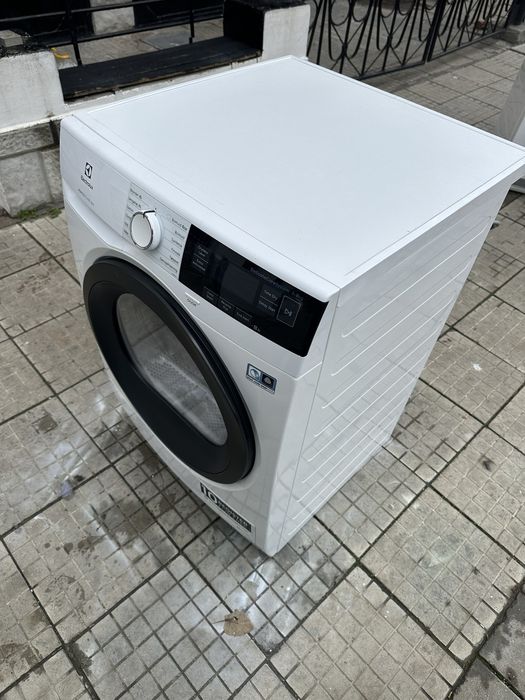 Сушилня electrolux 800 термопомпа