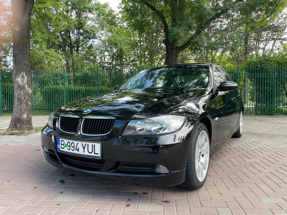 BMW Seria 3 Stare foarte buna, navigatie mare, scaune incalzite, cruise control