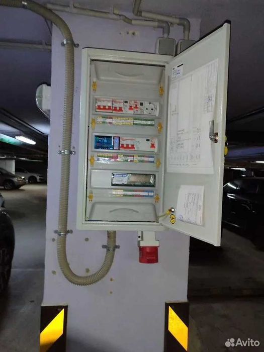 Установка зарядное устройство для Электромобилей. Zaryadka elektro
