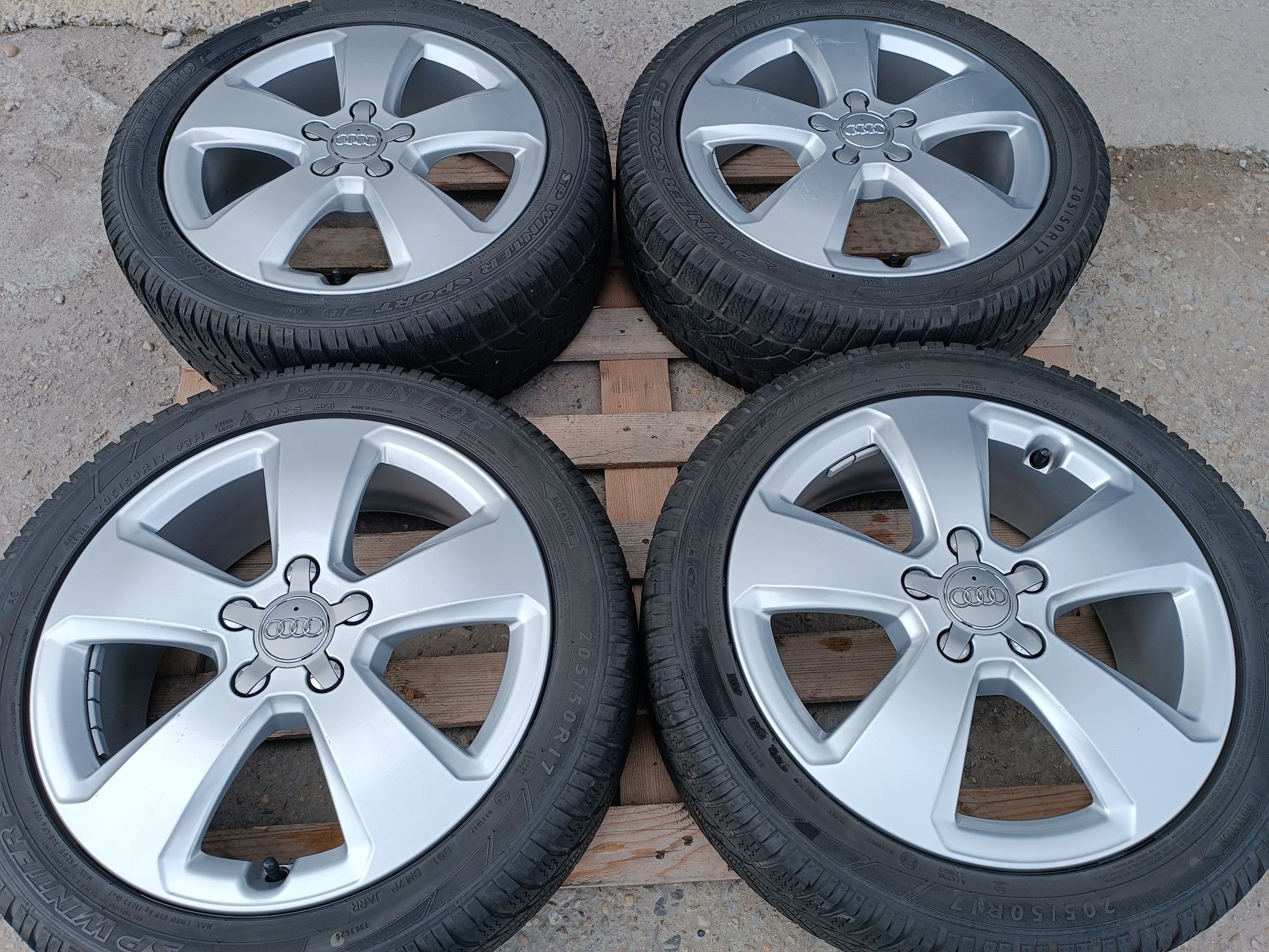 Лети джанти 17ки 5х112 Audi + зимни гуми 205/50/17 Dunlop