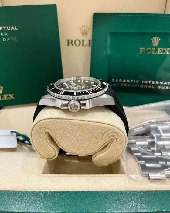 Rolex Submariner 41mm Rubber