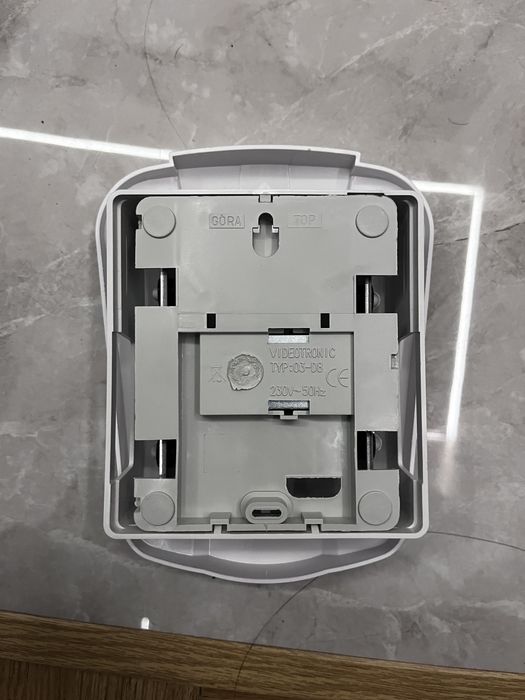 Звонок проводной для дома Польский