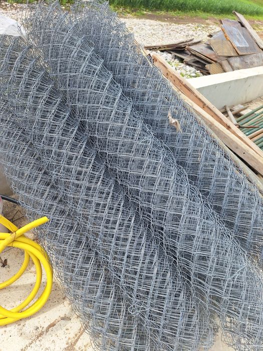 Подцинкована мрежа за ограда
