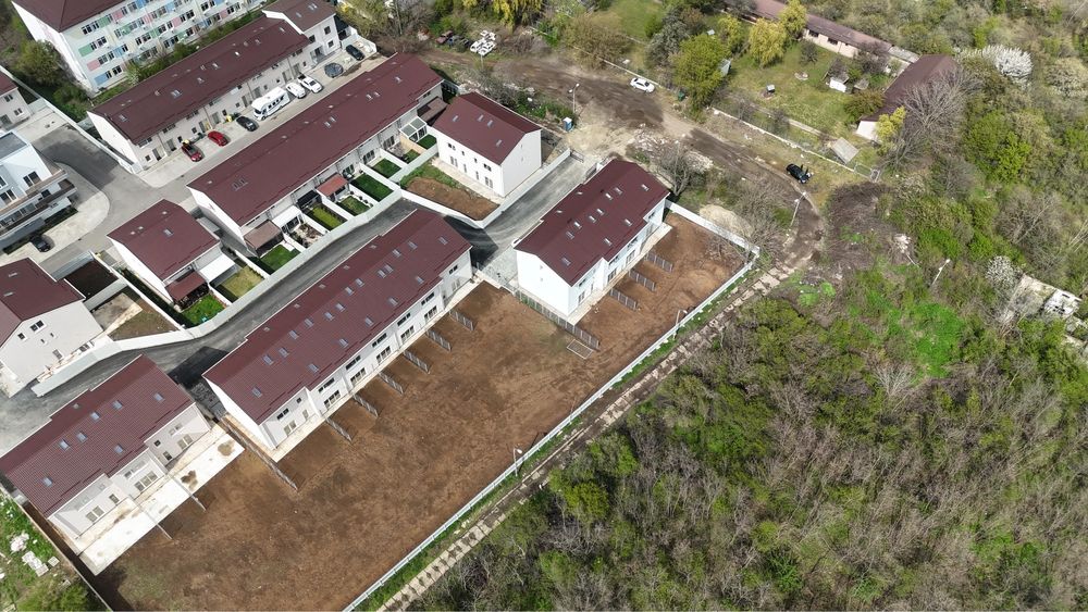 Teren Voluntari Metro 800 MP Str Scolii Asistenta Sociala IF