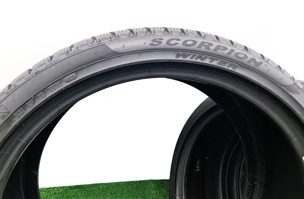 4бр. 285/35/22 PIRELLI Scorpion - зимни
