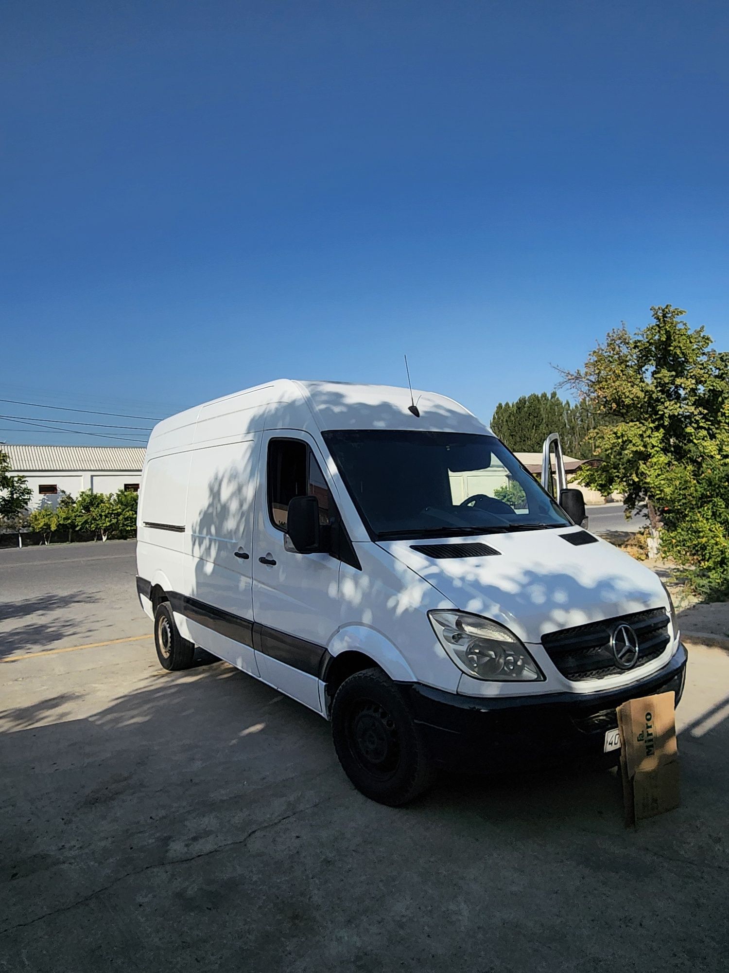 Sprinter 906 sotiladi