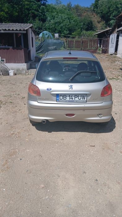 Peugeot 206 în stare buna