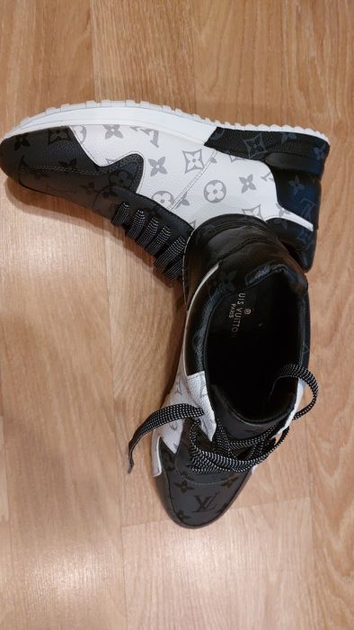 Sneakerși Louis Vuitton