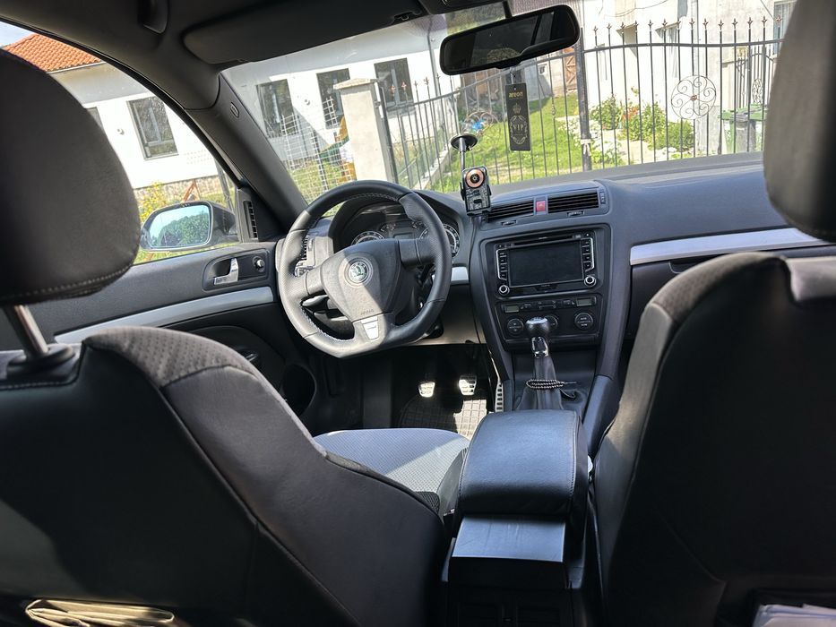 Vand sau schimb Skoda Octavia 2 Vrs 2.0tdi