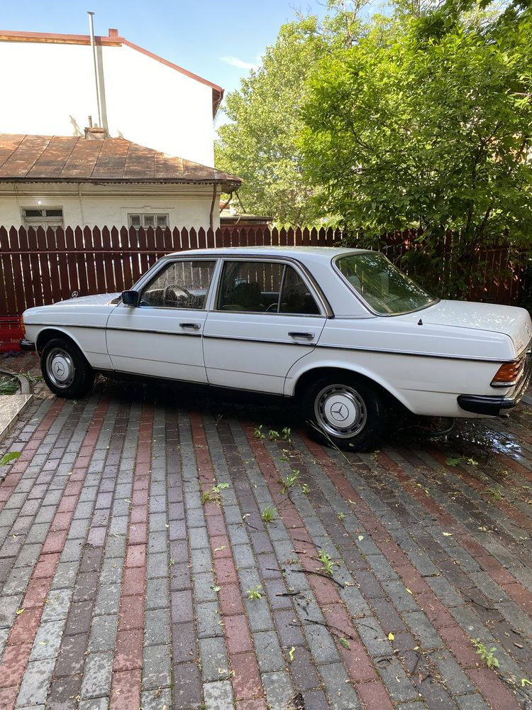 W123 mercedes alb