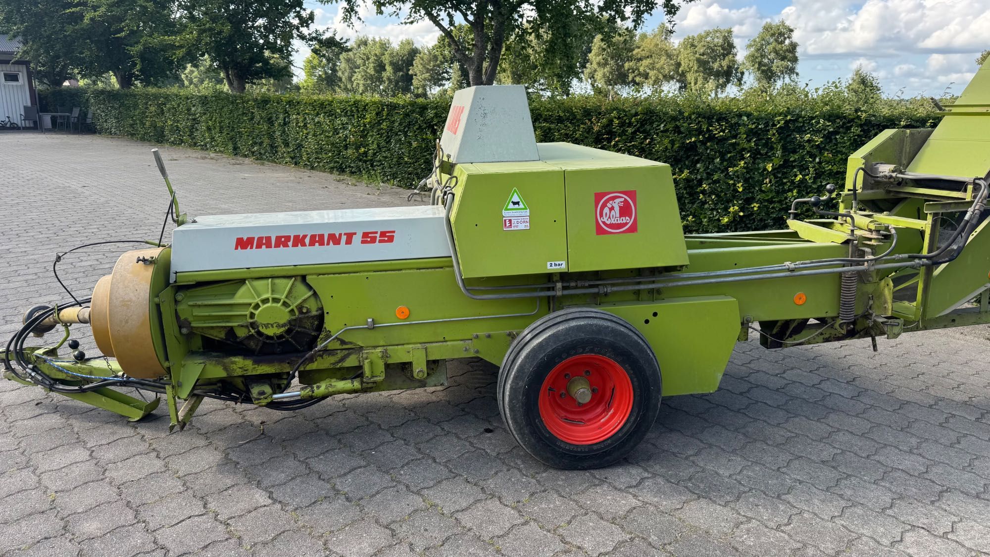 Claas Markant 55, Belarus, Claas Arion, John Deere tortadi