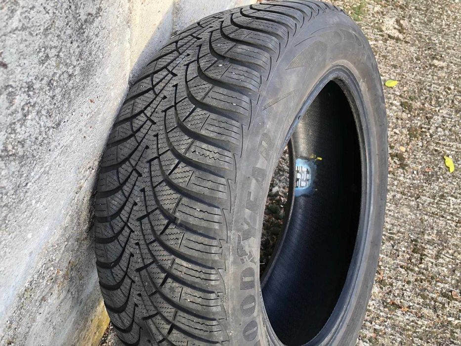 Anvelope iarna 205 55 16