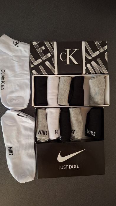 Sosete scurte,45 lei setul de 6 perechi