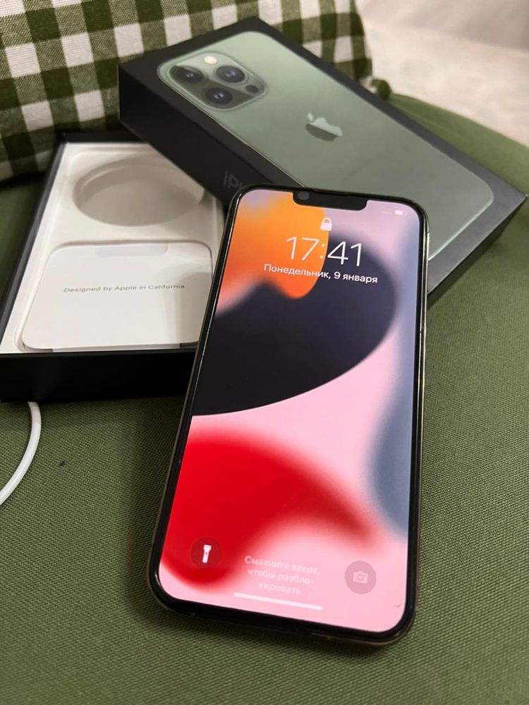 iPhone 13 Pro 256GB в идеальном состоянии