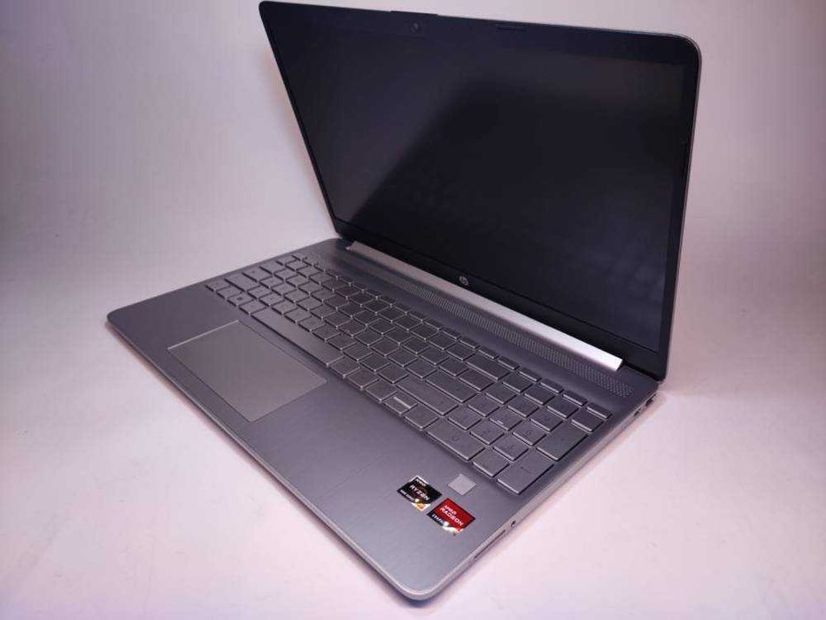 HP 15S Ryzen 7 5825U, SSD 512GB/16GB, Garantie 2 ani | TotalConvert.ro