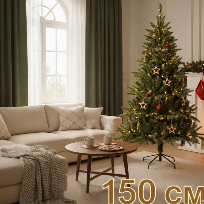 Красива коледна елха с естествено излъчване – празниците започват тук!