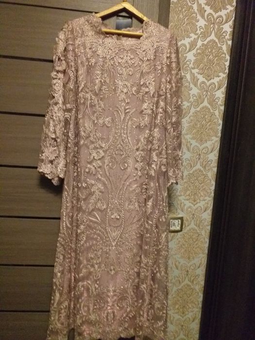 Женская одежда вечернее платье 58р 60р