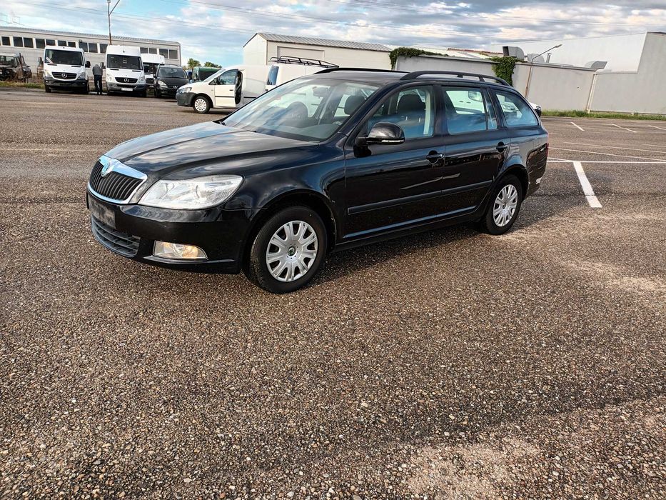 Skoda octavia 2011 benzina