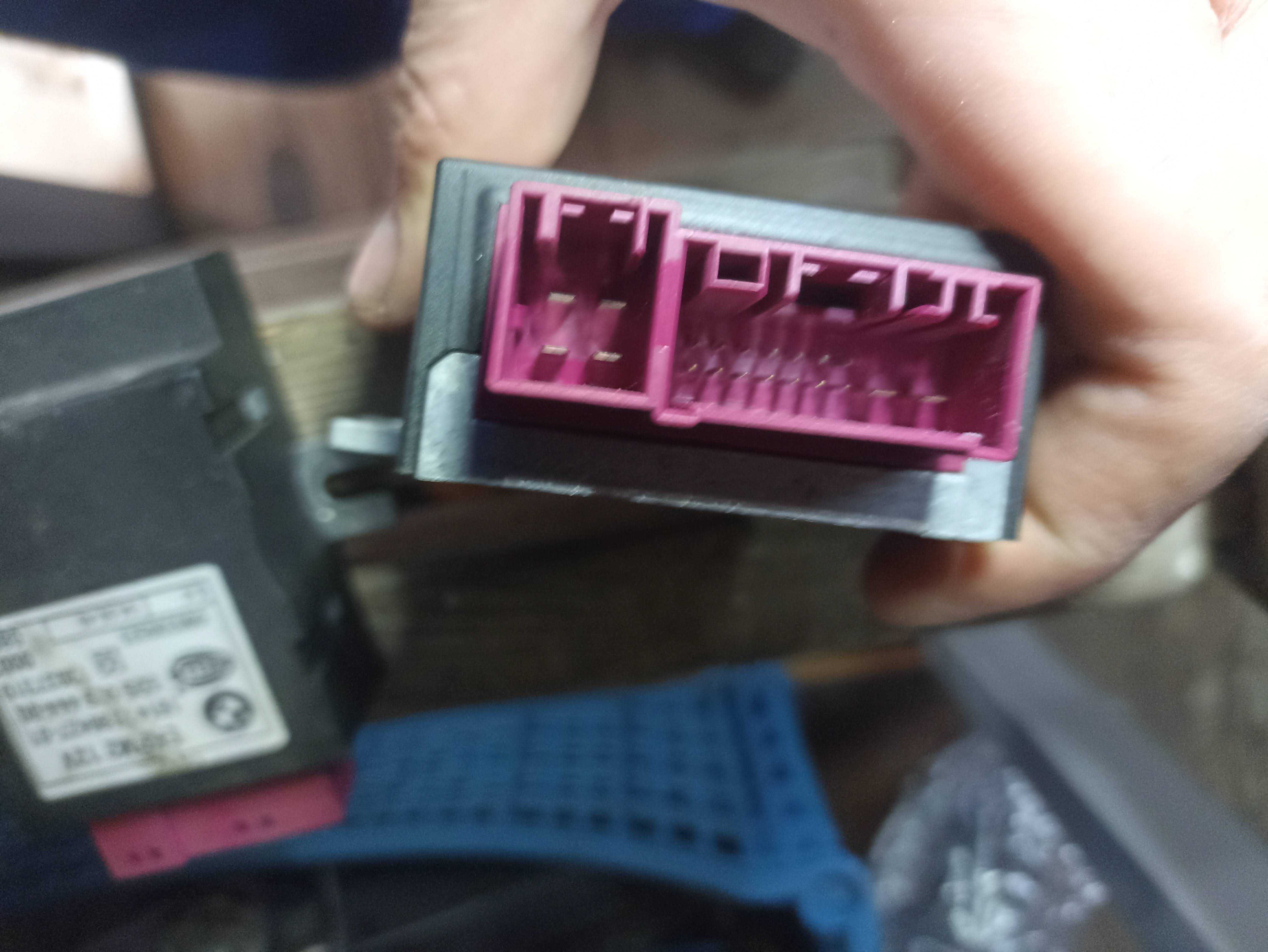 EKPM2 Модул за горивна помпа на БМВ - 5DS 009 444-00