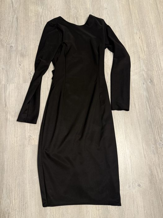 Rochie neagra cu maneca lunga
