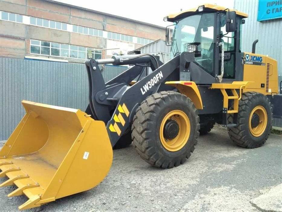 Стекла на погрузчик xcmg lw300