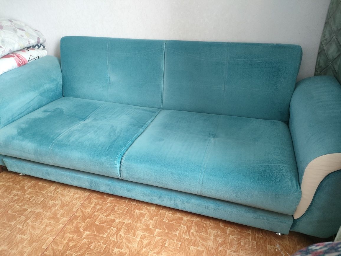 Divan  prodam111