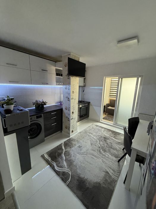 Apartament ultra finisat si mobilat la cheie, Turda Centru