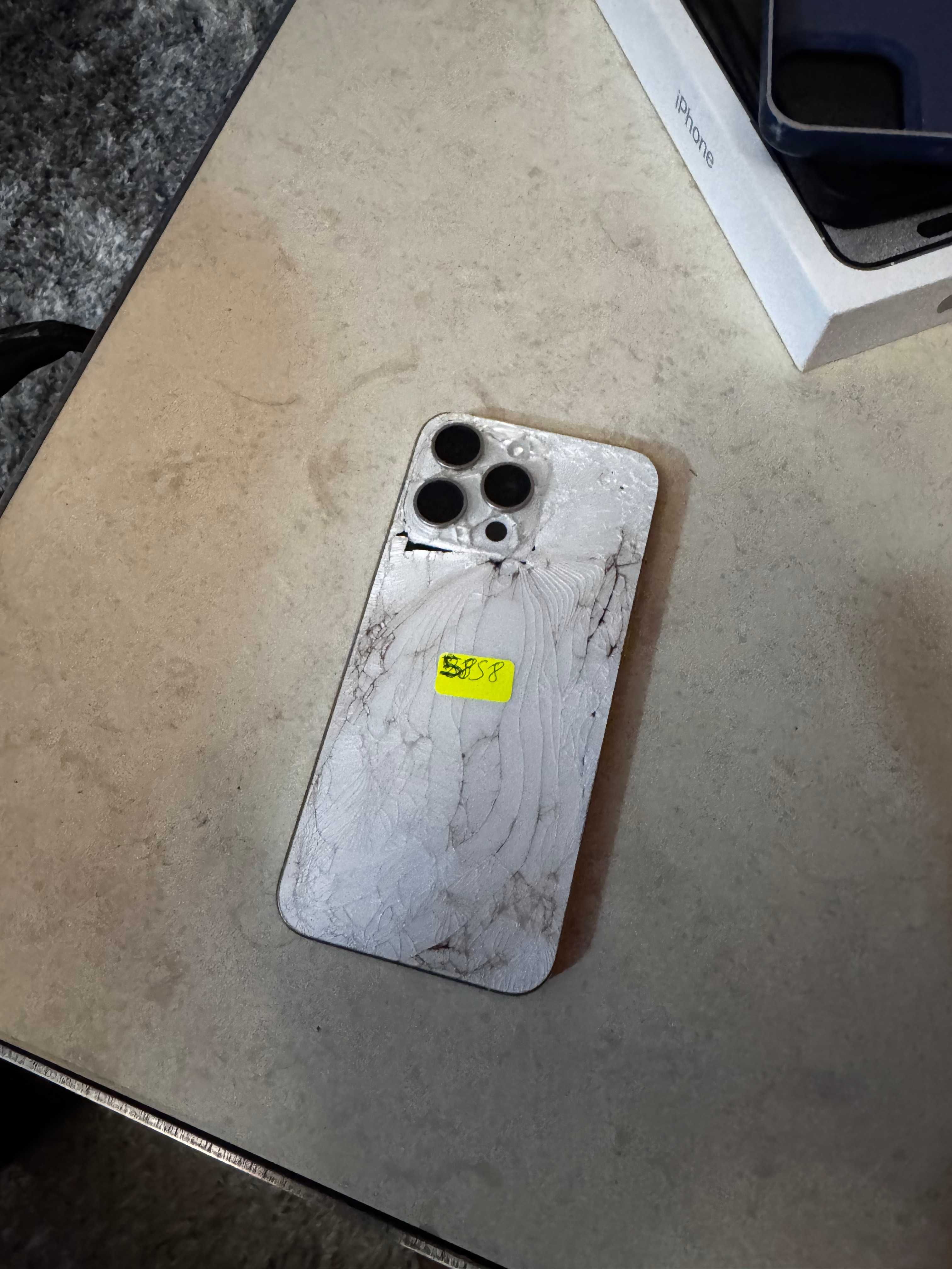 iPhone 14 Pro Max за части