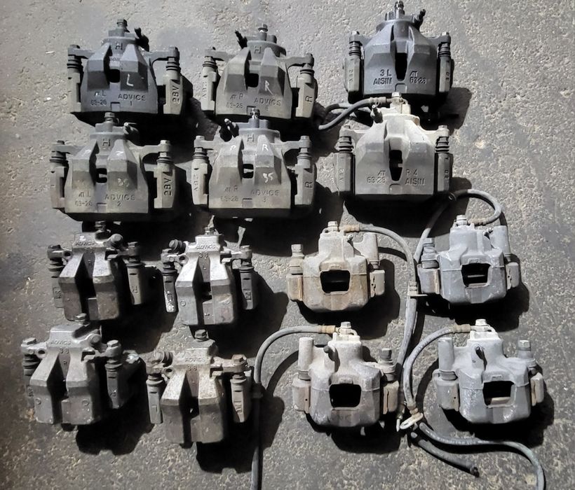 Суппорт Передний и задний на Toyota Camry/ Тайота Камри /40/45 2,4