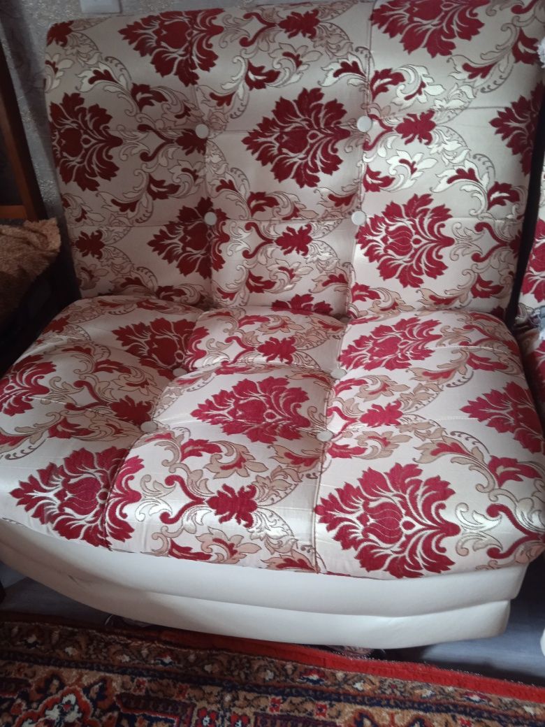 Продается кресло