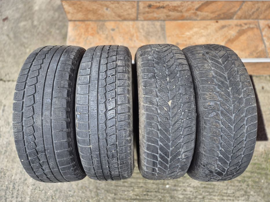 Jante R15 4x100 Dacia cu anvelope iarna 185/65R15