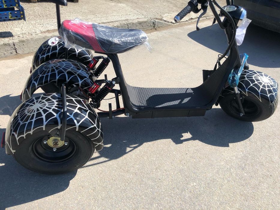 Vand schimb cu atv sau auto scuter electric