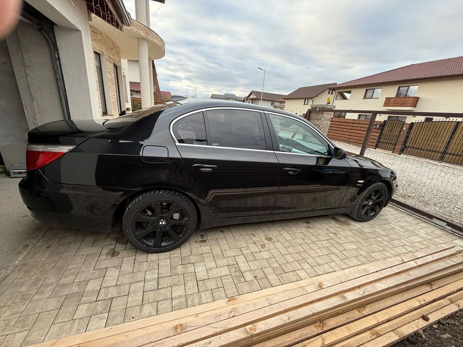 BMW Seria 5 BMW 530xd 235 CP, automat, piele