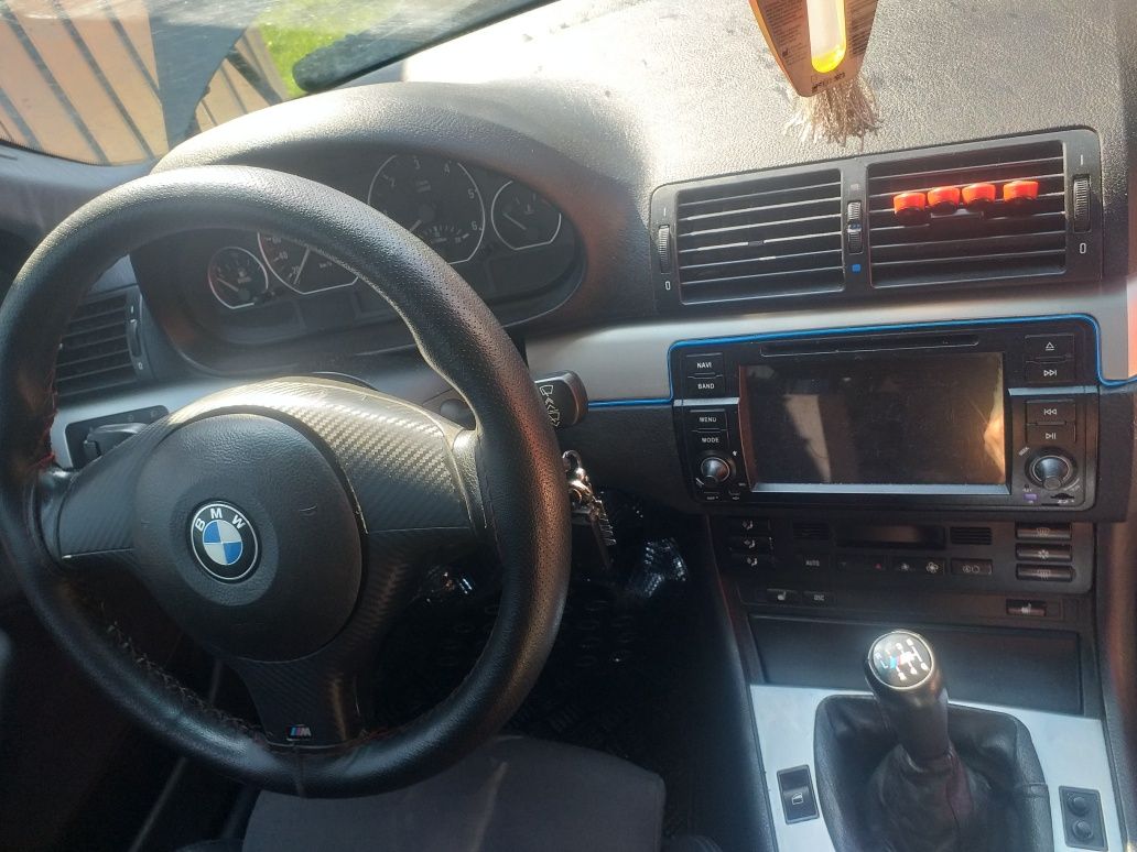 Dezmembrez Bmw e46  facelift