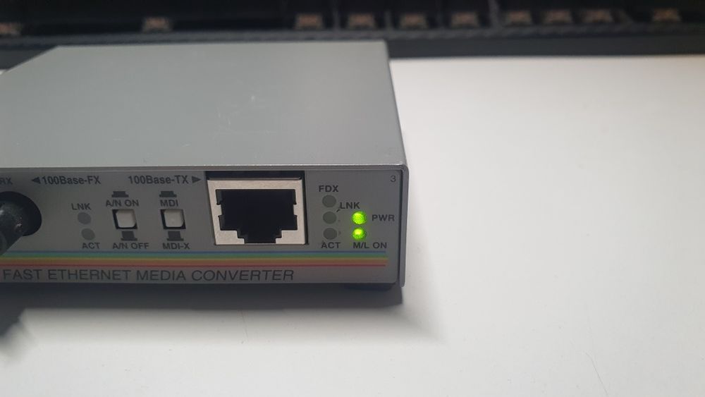 PACHET 2x Convertoare Media Allied Telesis AT-MC101XL 100TX/100FX (ST